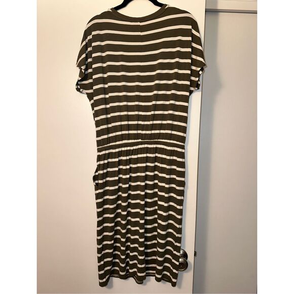 Banana Republic Olive Green Striped Elastic Waist Stretch Dress Medium EUC - Picture 2 of 9